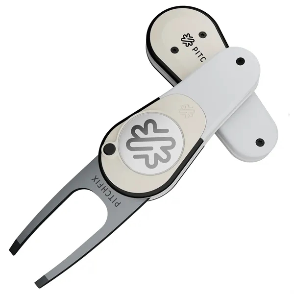 Pitchfix: The Icon - Pitchfix: The Icon - Image 0 of 44