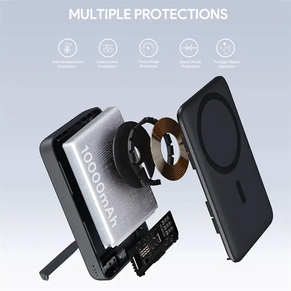 Aukey 10,000 mAh 30W MagSafe Power Bank - Aukey 10,000 mAh 30W MagSafe Power Bank - Image 12 of 18