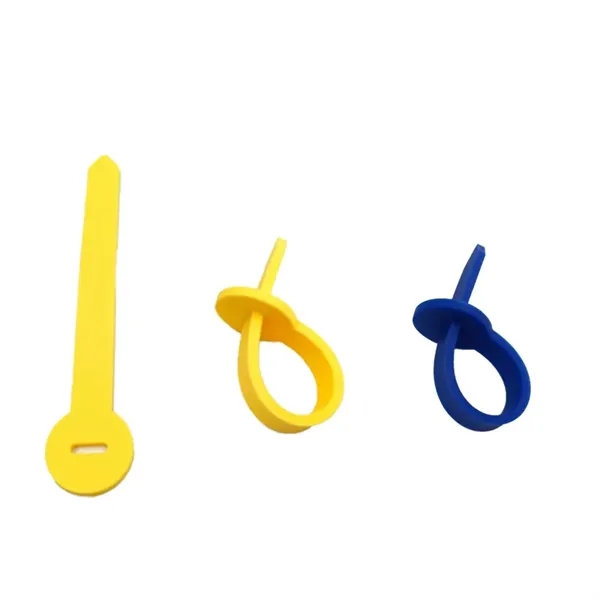 Silicone data cable winding device - Silicone data cable winding device - Image 2 of 3