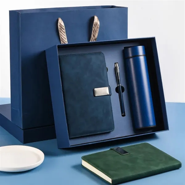 Notebook Gift Set - Notebook Gift Set - Image 5 of 5