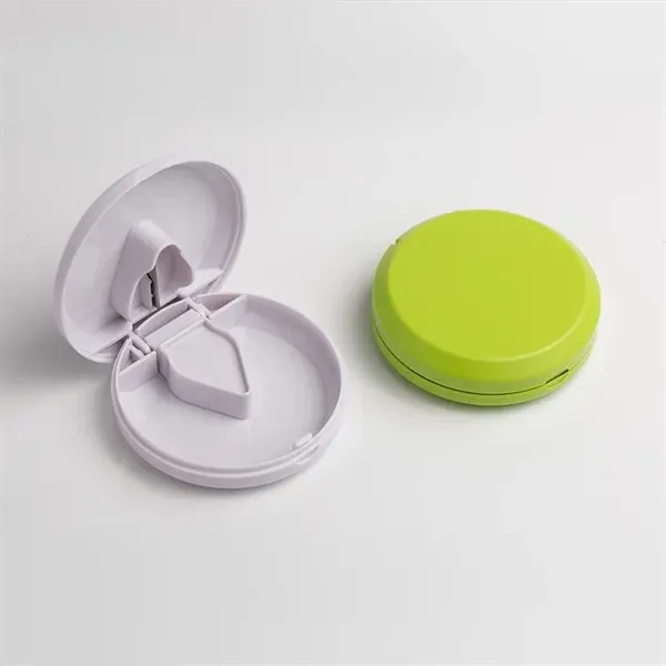 Portable 2-in-1 Pill Cutter & Splitter with Storage Case - Portable 2-in-1 Pill Cutter & Splitter with Storage Case - Image 1 of 2