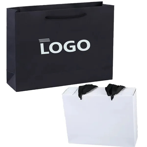 Clothing Handbag - Clothing Handbag - Image 0 of 3