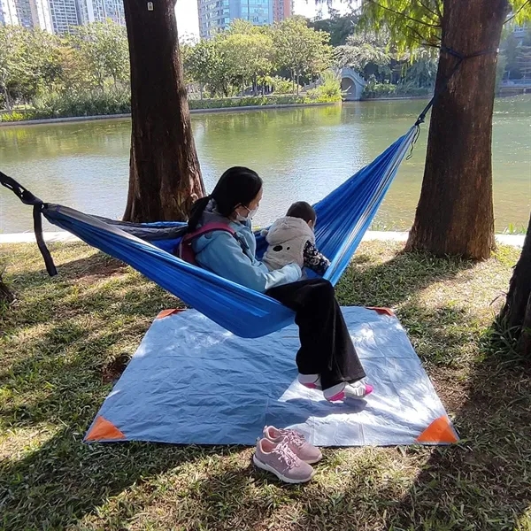 Sandproof Pocket Picnic Blanket - Sandproof Pocket Picnic Blanket - Image 3 of 3
