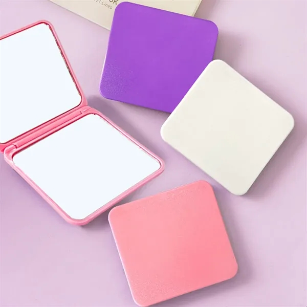 Dual Magnification Folding Mirror - Dual Magnification Folding Mirror - Image 3 of 4