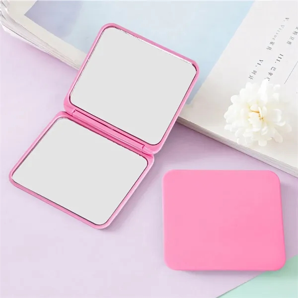 Dual Magnification Folding Mirror - Dual Magnification Folding Mirror - Image 4 of 4