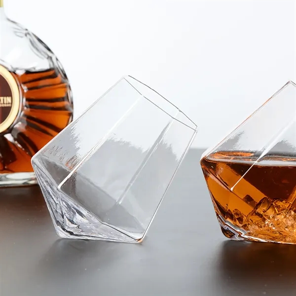 Diamond Shaped Whiskey Glasses - Diamond Shaped Whiskey Glasses - Image 6 of 9