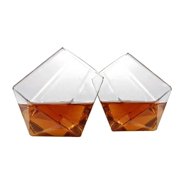 Diamond Shaped Whiskey Glasses - Diamond Shaped Whiskey Glasses - Image 7 of 9