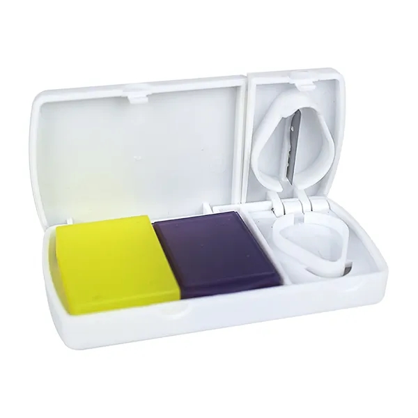 Promotional 3 Grid Plastic Pill Case for Travel - Promotional 3 Grid Plastic Pill Case for Travel - Image 3 of 3