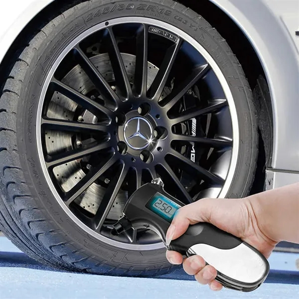 Multi Functional Digital Tire Pressure Gauge - Multi Functional Digital Tire Pressure Gauge - Image 2 of 3