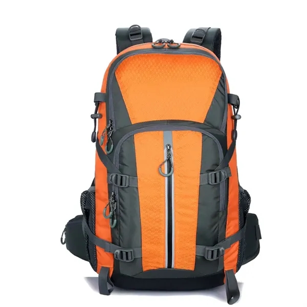 Large Capacity Hiking Backpack - Large Capacity Hiking Backpack - Image 6 of 6
