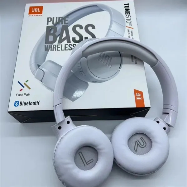 Wireless On-ear Headphones - Wireless On-ear Headphones - Image 4 of 7