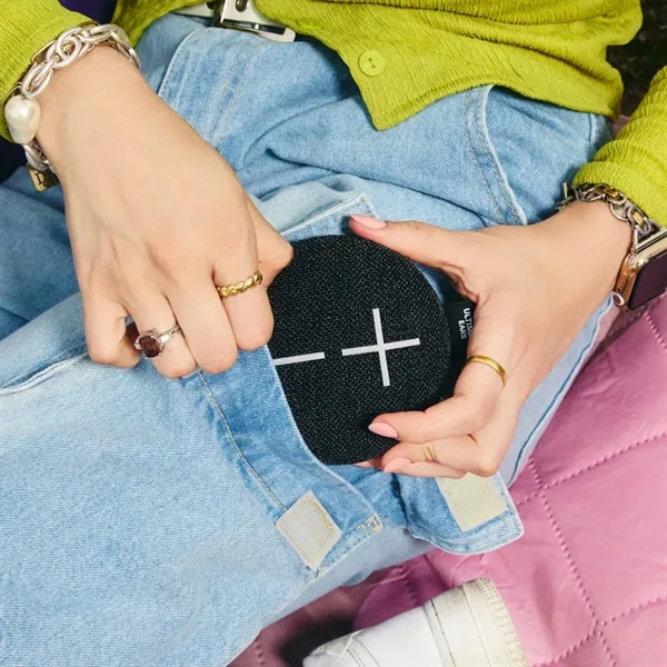Logitech® Ultimate Ears MINIROLL Speaker