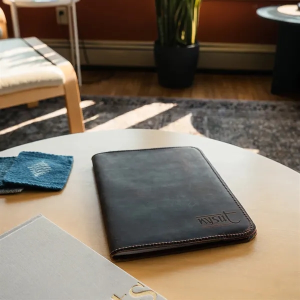 Duluth Pack™ Large Heritage Leather Field Journal - Duluth Pack™ Large Heritage Leather Field Journal - Image 5 of 7
