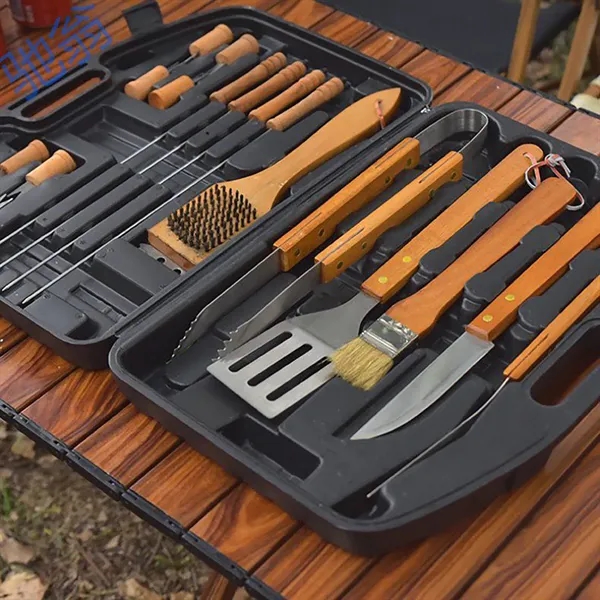 18 Pcs Wooden Barbecue Tool Sets - 18 Pcs Wooden Barbecue Tool Sets - Image 4 of 4