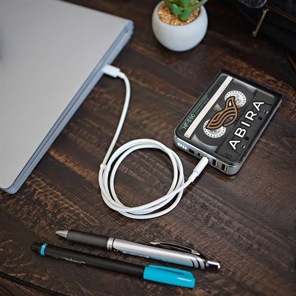 Tenfour 2.0™ 10,400 Mah Power Bank - Tenfour 2.0™ 10,400 Mah Power Bank - Image 0 of 9
