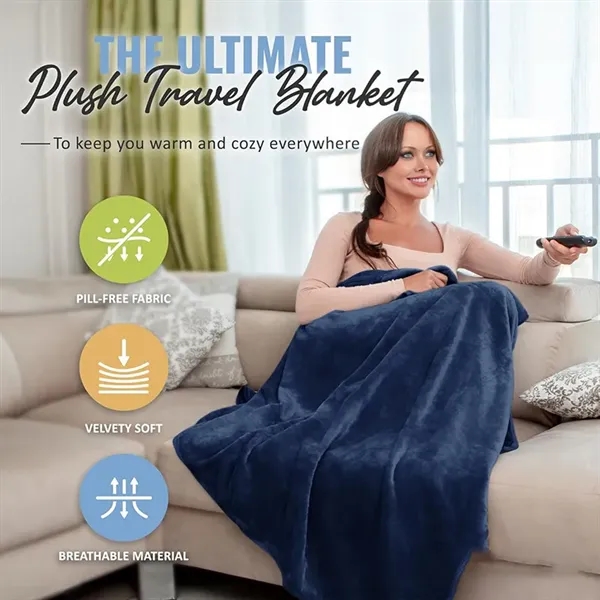 2 in 1 Portable Travel Blanket with Carabiner - 2 in 1 Portable Travel Blanket with Carabiner - Image 3 of 5
