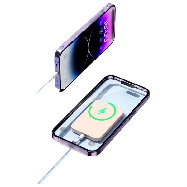 10000mAh Magnetic Wireless Phone Power Bank - 10000mAh Magnetic Wireless Phone Power Bank - Image 2 of 4