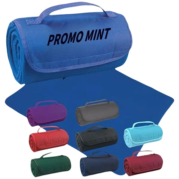 Portable rolled-up blanket - Portable rolled-up blanket - Image 0 of 4
