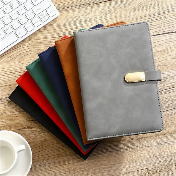 A5 Hardcase Notebook With Metal Magnetic Closure - A5 Hardcase Notebook With Metal Magnetic Closure - Image 5 of 6
