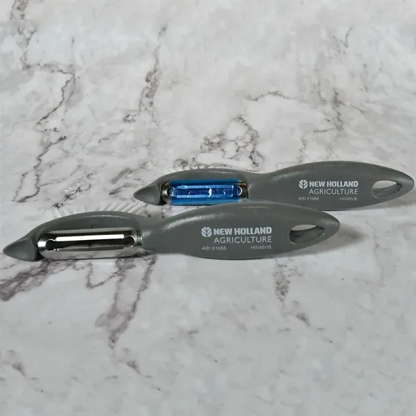 3 In 1 Veggie Brush Peeler - 3 In 1 Veggie Brush Peeler - Image 5 of 6