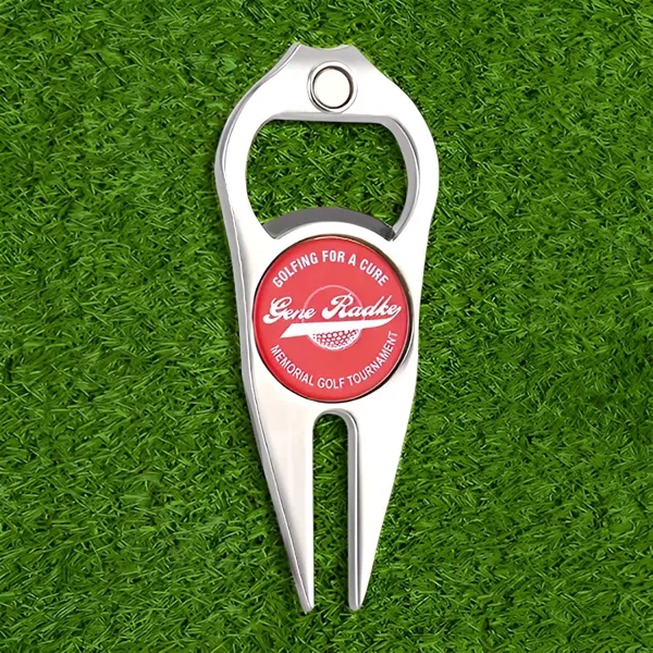Logo Divot Tool with Bottle Opener
