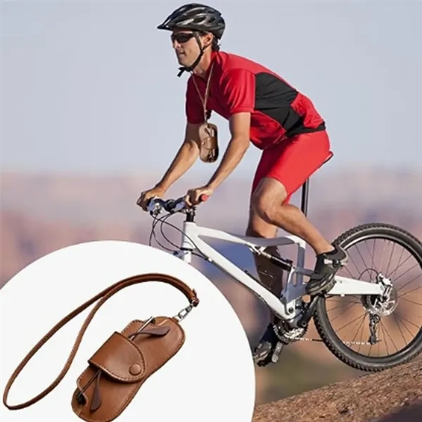 PU Leather Hanging Sunglasses Holder Case Pouch Bag - PU Leather Hanging Sunglasses Holder Case Pouch Bag - Image 4 of 4