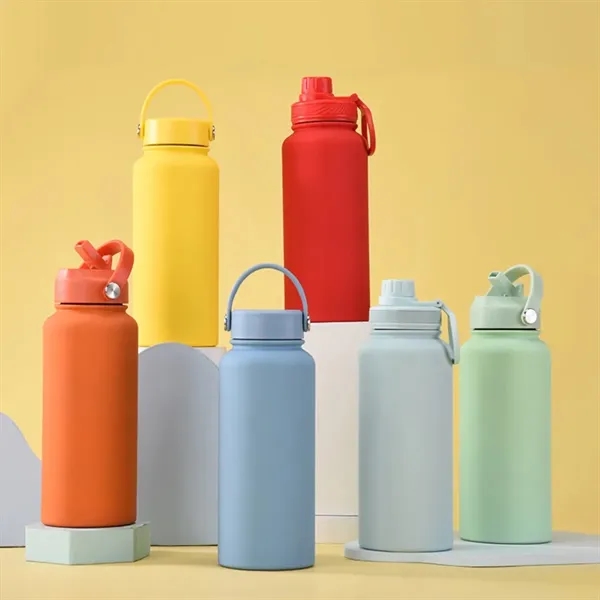 33 oz Stainless Steel Double Wall Vacuum Insulated Bottle - 33 oz Stainless Steel Double Wall Vacuum Insulated Bottle - Image 3 of 4