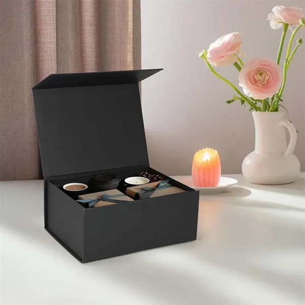 Graduation wedding collapsible magnetic closure gift box - Graduation wedding collapsible magnetic closure gift box - Image 2 of 4