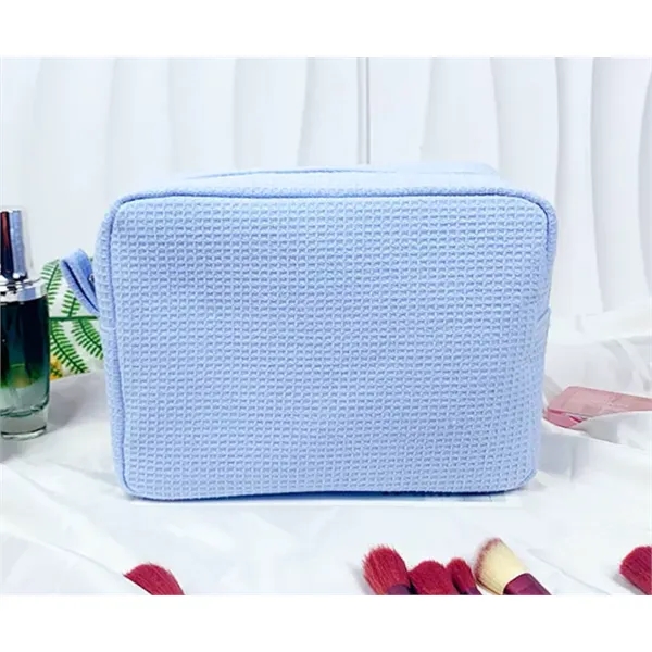 Waffle Toiletry Bag - Waffle Toiletry Bag - Image 4 of 6