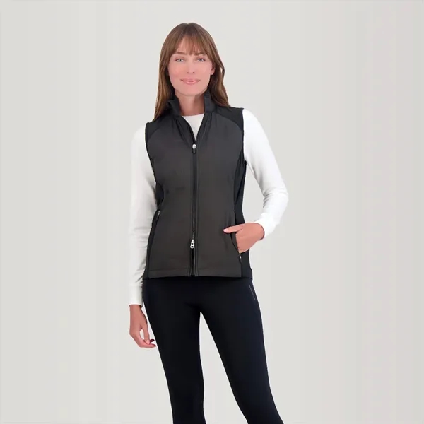 Zero Restriction Women's Tess Full-Zip Vest - Zero Restriction Women's Tess Full-Zip Vest - Image 0 of 2