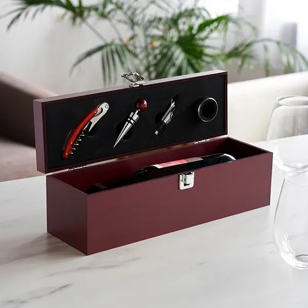 True® Cherry™: 1-Bottle Accessory Gift Set - True® Cherry™: 1-Bottle Accessory Gift Set - Image 8 of 9