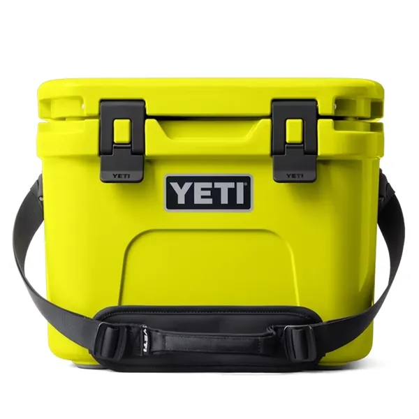 15 QT YETI® Roadie Hard Cooler Ice Chest 16.9" x 14" - 15 QT YETI® Roadie Hard Cooler Ice Chest 16.9" x 14" - Image 12 of 13