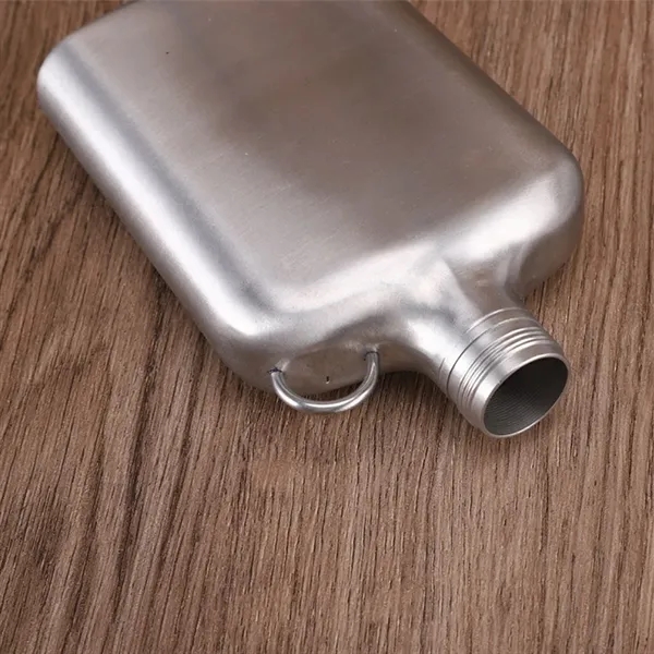 8Oz Outdoor Convenient Stainless Steel Hip Flask - 8Oz Outdoor Convenient Stainless Steel Hip Flask - Image 3 of 4
