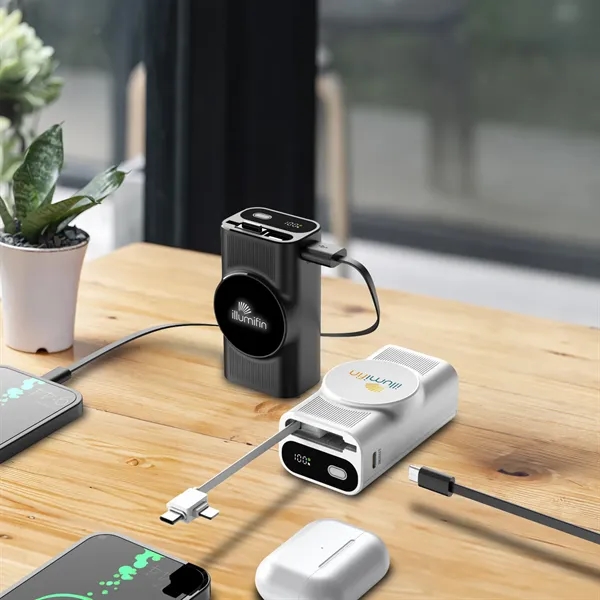 Lariat 10,000mAh Power Bank w/ Built-In Retractable Cable - Lariat 10,000mAh Power Bank w/ Built-In Retractable Cable - Image 8 of 8