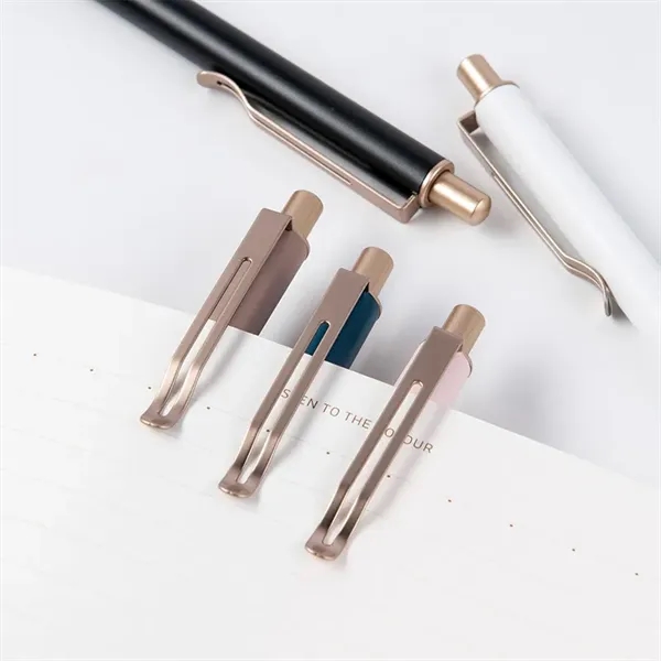 Harlow Pen - Harlow Pen - Image 2 of 2