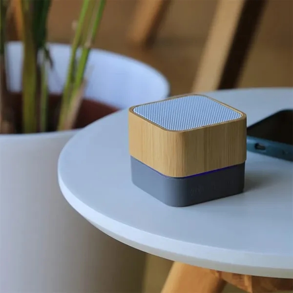 Eco-Friendly Bamboo Wireless Bluetooth Speaker Rechargeable - Eco-Friendly Bamboo Wireless Bluetooth Speaker Rechargeable - Image 2 of 8