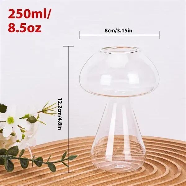 Creative Mushroom Shape Cocktail Glass - Creative Mushroom Shape Cocktail Glass - Image 3 of 4