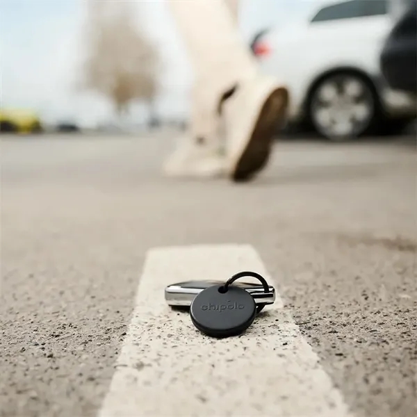 Chipolo POP Bluetooth Item Finder - Chipolo POP Bluetooth Item Finder - Image 4 of 7