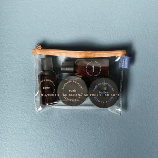 TRAVEL BODY CARE KIT - TRAVEL BODY CARE KIT - Image 2 of 3