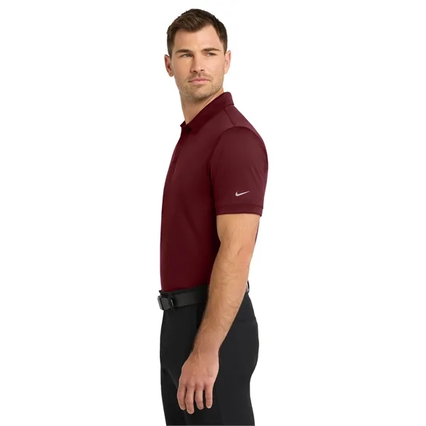 Nike Dri-FIT Players Modern Fit Polo. - Nike Dri-FIT Players Modern Fit Polo. - Image 26 of 28