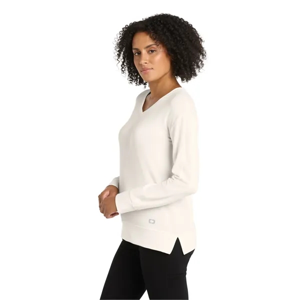 OGIO Women's Luuma Flex Long Sleeve V-Neck - OGIO Women's Luuma Flex Long Sleeve V-Neck - Image 7 of 14