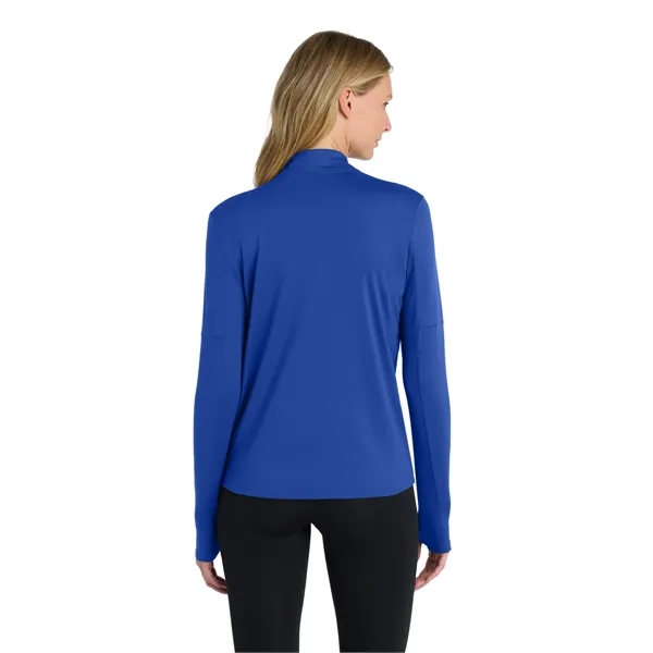 Nike Women's Dri-FIT Element 1/2-Zip Top - Nike Women's Dri-FIT Element 1/2-Zip Top - Image 31 of 40