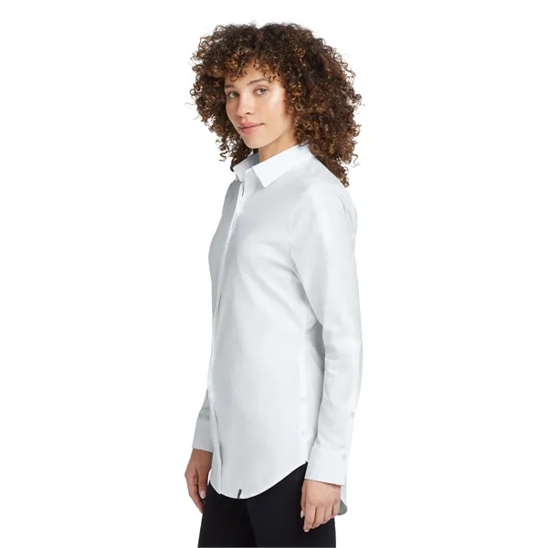 OGIO Women's Commuter Woven Tunic. - OGIO Women's Commuter Woven Tunic. - Image 8 of 15
