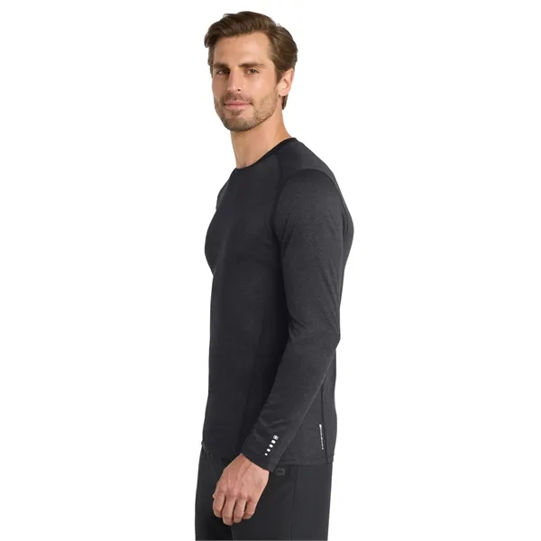OGIO Long Sleeve Pulse Crew. - OGIO Long Sleeve Pulse Crew. - Image 2 of 14