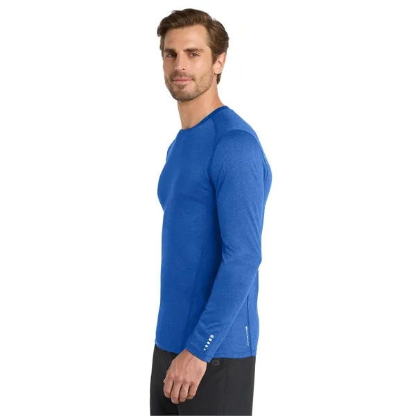 OGIO Long Sleeve Pulse Crew. - OGIO Long Sleeve Pulse Crew. - Image 7 of 14