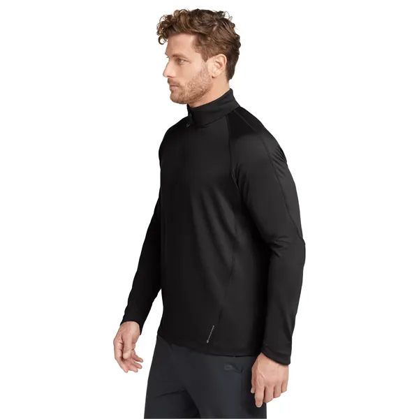 OGIO Radius 1/4-Zip. - OGIO Radius 1/4-Zip. - Image 2 of 15