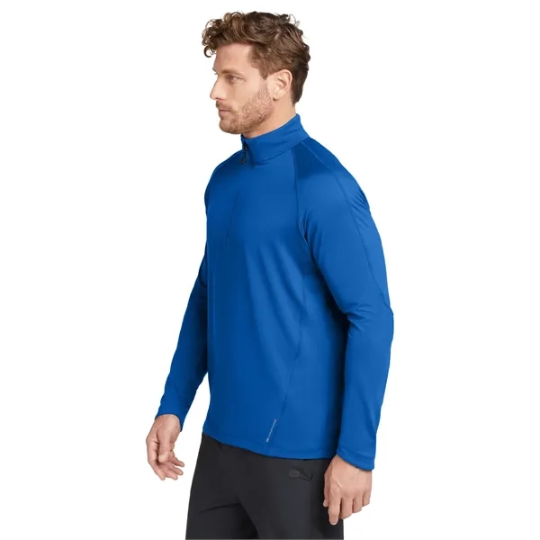 OGIO Radius 1/4-Zip. - OGIO Radius 1/4-Zip. - Image 8 of 15