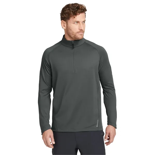 OGIO Radius 1/4-Zip. - OGIO Radius 1/4-Zip. - Image 11 of 15