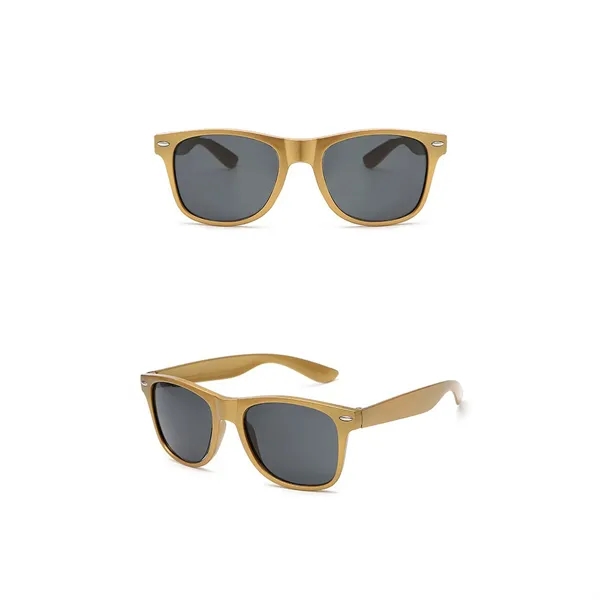 Fashionable Blackout Sunglasses - Fashionable Blackout Sunglasses - Image 1 of 7