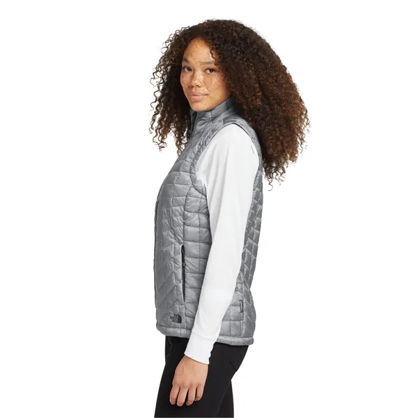 The North Face Women's ThermoBall Trekker Vest. - The North Face Women's ThermoBall Trekker Vest. - Image 7 of 9